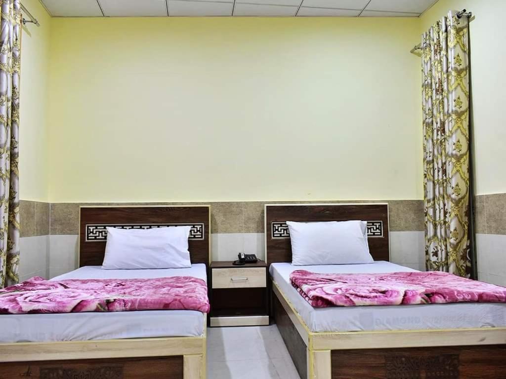 Swat Guest House Mingora Extérieur photo