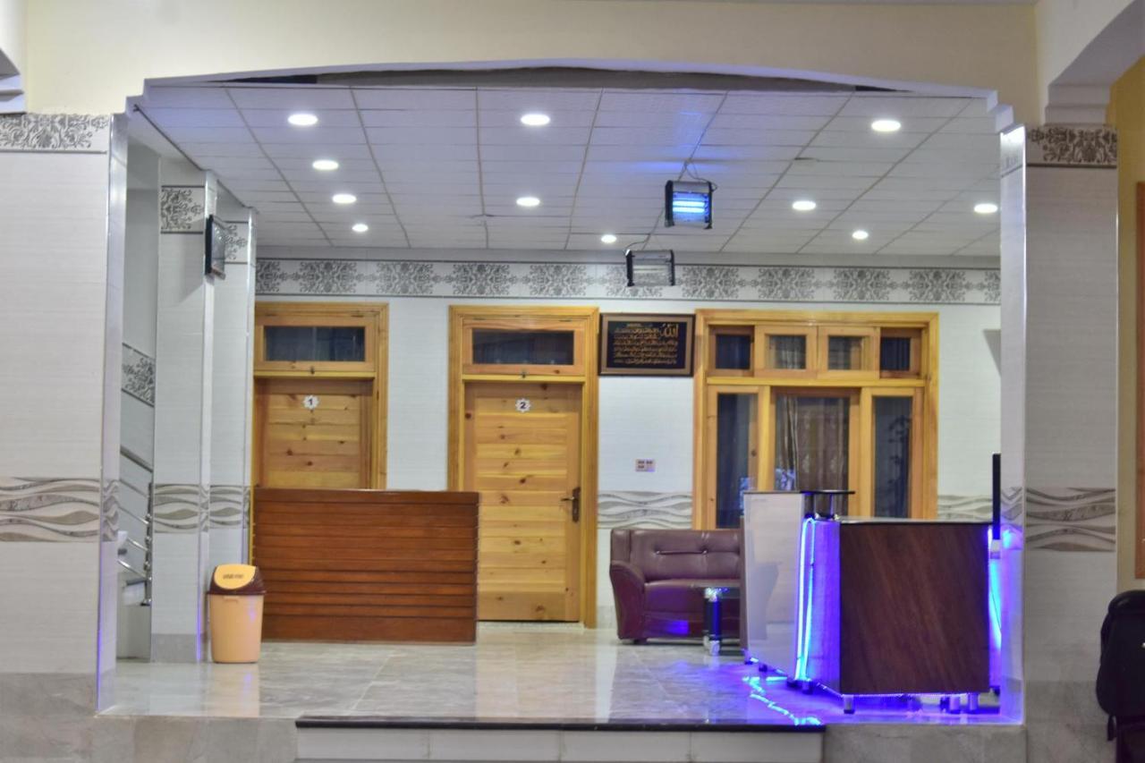Swat Guest House Mingora Extérieur photo
