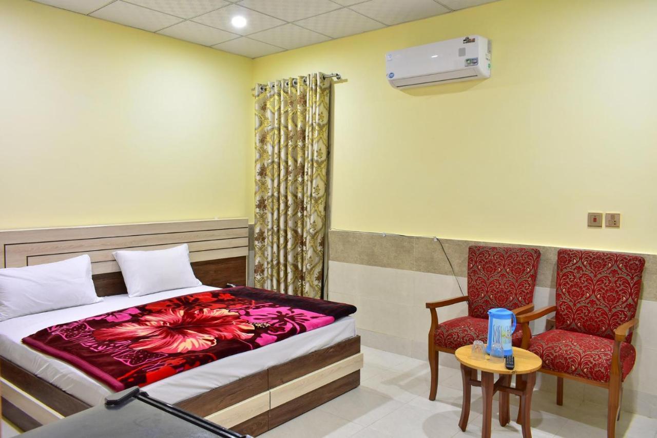 Swat Guest House Mingora Extérieur photo